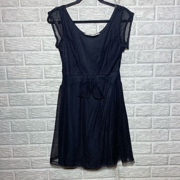 NWT MSRP $54 American Rag lace dress Women's Size Small - Picture 2 of 9